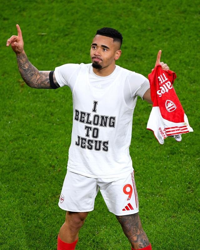 热苏斯谈进球后庆祝：我想致敬上天，也想感谢自己