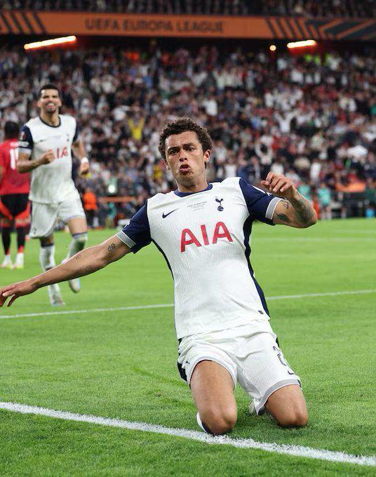 水晶宫万事俱备，只差布伦南点头