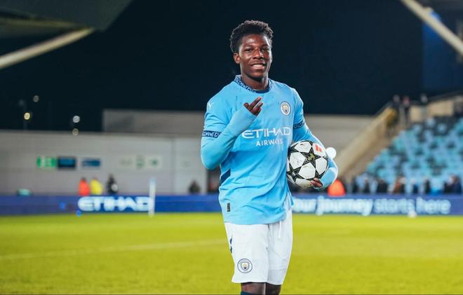 曼城小将麦卡杜：和一线队训练就像在比赛，强度非常高