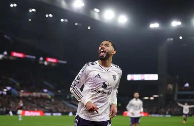 TA：库尼亚成为阿莫林计划中关键一员，但仍需适应他的新角色