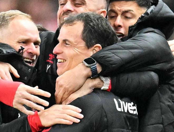 桑德兰主帅：曼城的威胁太多了，拿到一分是一个很好的结果