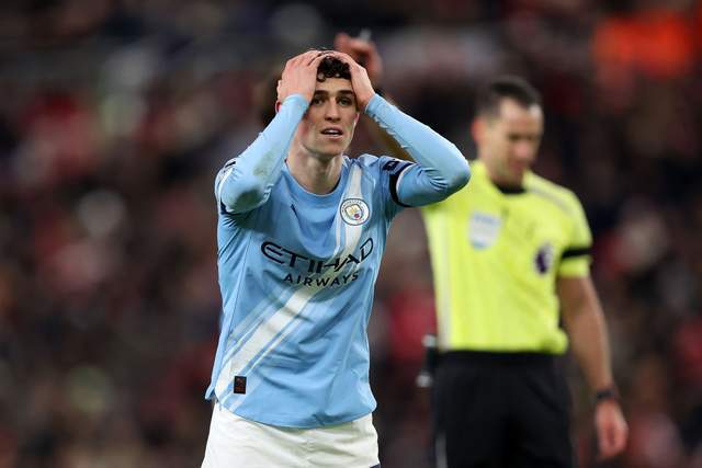 0-0！哈兰德连失良机，曼城8连胜戛然而止，阿森纳笑纳大礼