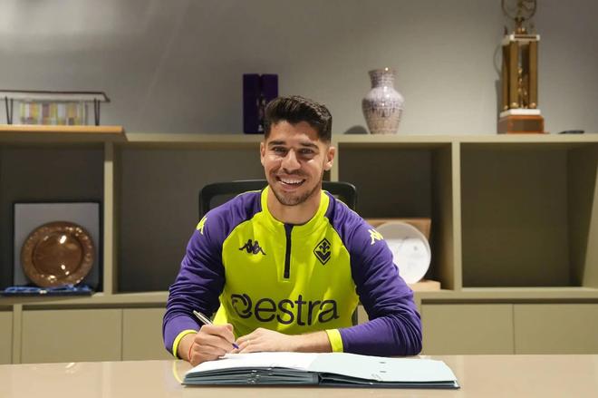 官方：热刺从黄潜召回所罗门，并将其租借到紫百合至赛季结束