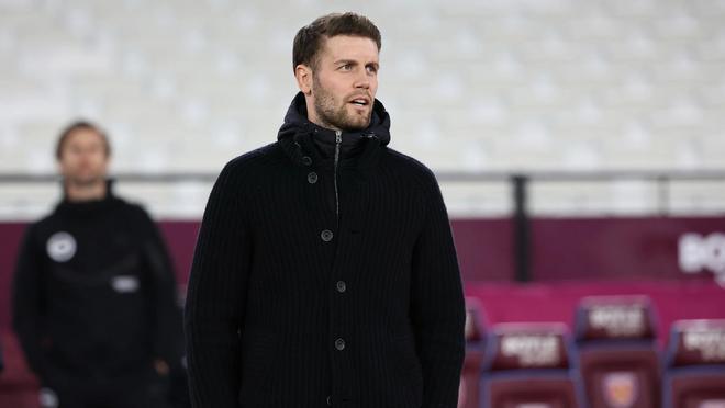 已敲定格罗斯？许尔策勒：我们对他评价很高，让我们拭目以待