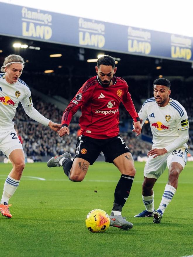 13次，曼联本赛季英超射门中框次数为所有球队最多