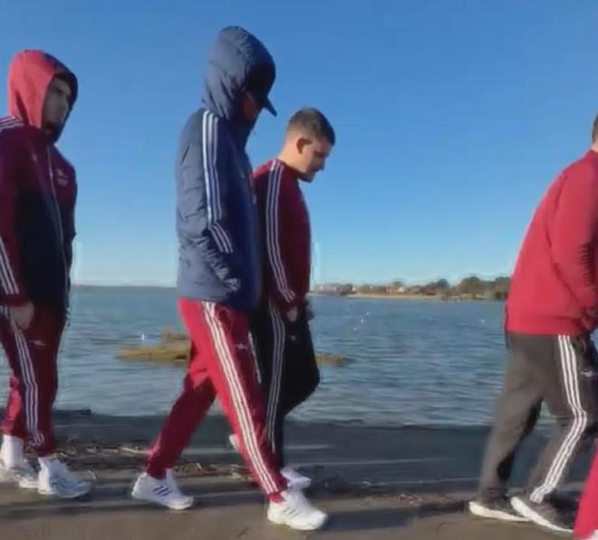 赖斯战神下凡，阿森纳6分领跑！伯恩茅斯有意枪手神童传闻不实！