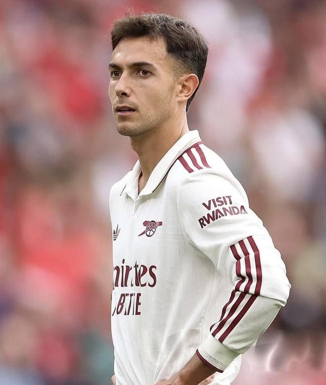 苏比门迪本场夺回球权12次，为阿森纳球员本赛季单场最多