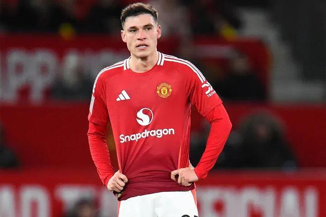 拒绝贱卖！曝曼联半亿水货冬窗留队 土超豪门吃闭门羹