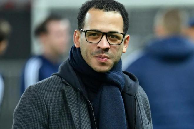 电讯报：菲利佩也是切尔西新帅候选，但罗塞尼尔将是最终人选