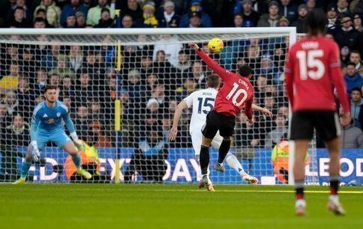 超级世界波被吹！库尼亚抱头遗憾，拉门斯险造进球，曼联8人缺阵