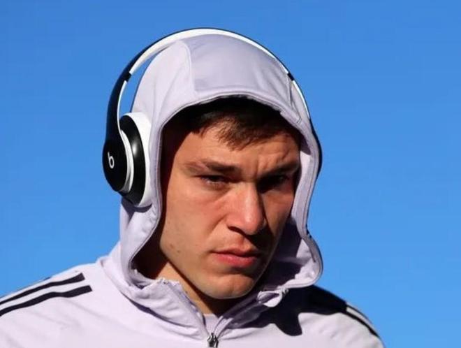 乌加特：我们能进更多球创造更多机会，要适应不同球员的特点