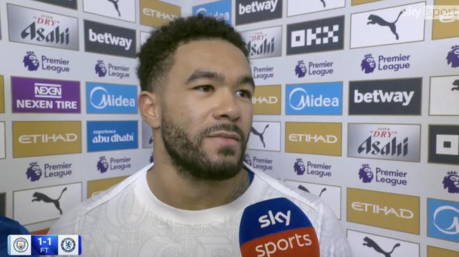 新主帅？詹姆斯：目前我们什么都不知道，这不由我们决定