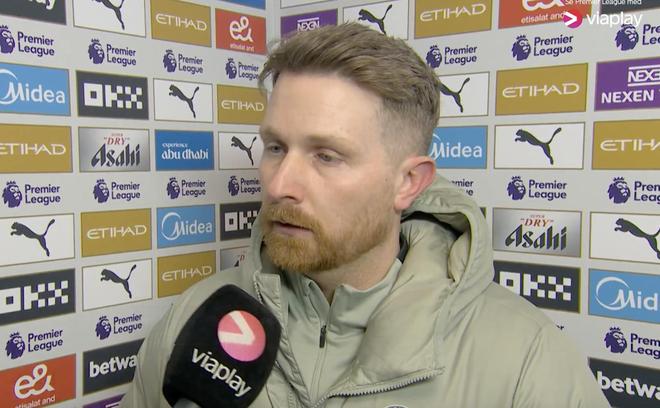 麦克法兰：执教英超和平时工作差别不大；我们配得上拿分