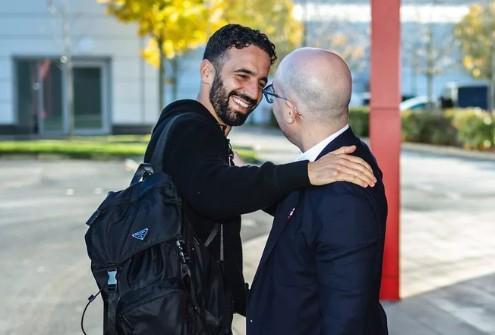 不是“经理”，曼联官方公告中阿莫林的身份仍然是“主教练”