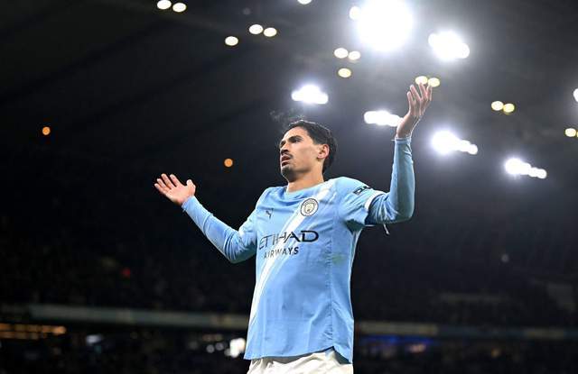 哈兰德连续3场哑火，恩佐94分钟绝平！曼城1-1切尔西，阿森纳收礼