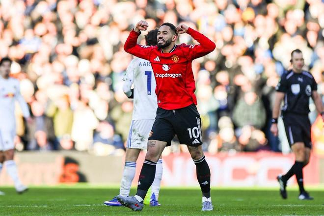 詹俊：阿莫林换人值得肯定，冬窗应该留下齐尔克泽