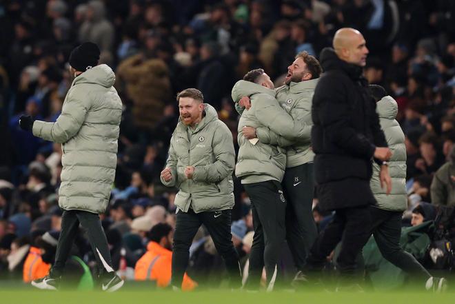 詹俊：瓜帅为保守付出代价，麦克法兰变阵与换人收获奇效