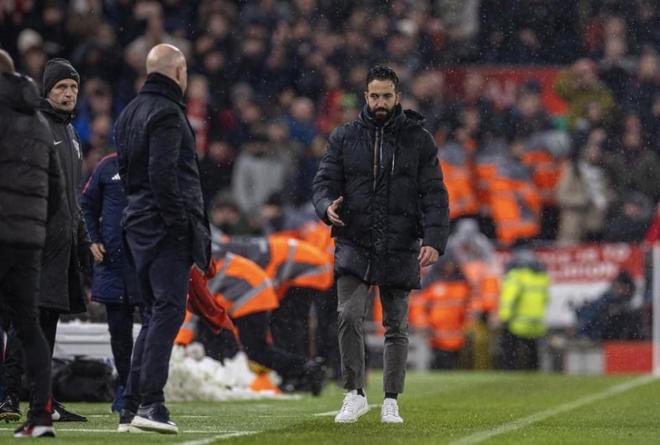 有作业不会抄！曼联后弗格森时代难复兴不冤 看看曼城是怎么做的