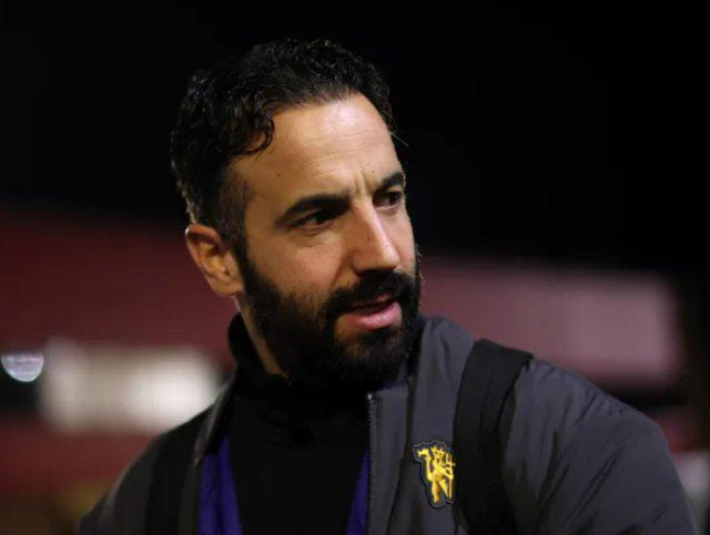 曼联新帅只是教练，并非全权主教练