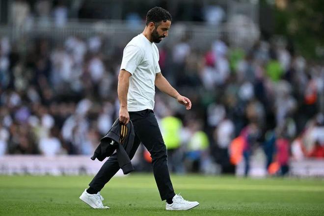 走了12年的复兴之路，曼联的天什么时候才能亮？