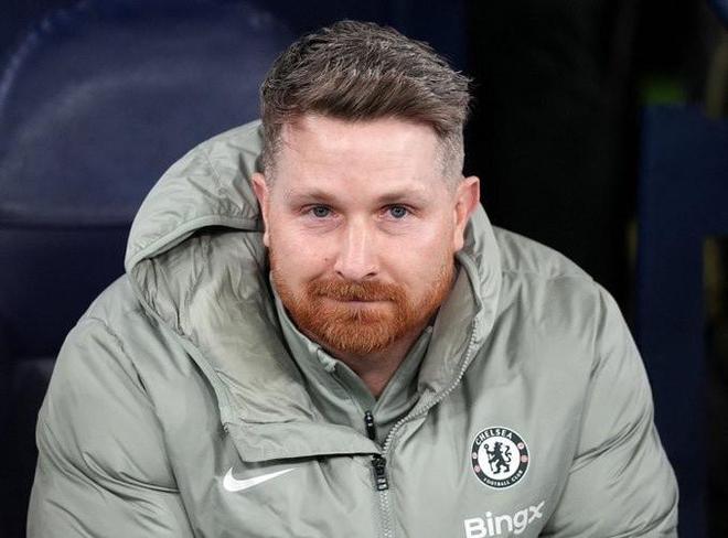 新帅还没定，天空：麦克法兰周二将出席切尔西赛前新闻发布会