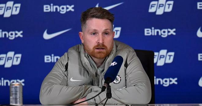 麦克法兰：我将指挥对阵富勒姆的比赛；罗塞尼尔对上任非常兴奋