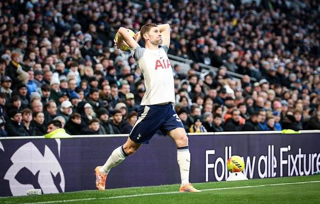 本-戴维斯：库杜斯受伤真是倒霉，布伦南是个很棒的球员