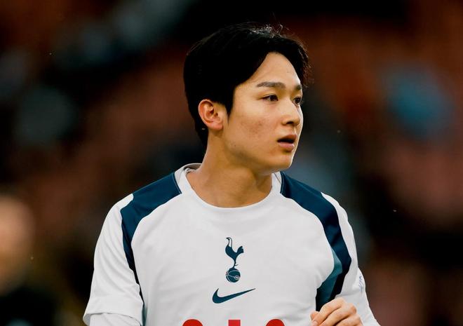 热刺官方：梁民革已被提前召回，球员转租至英冠考文垂