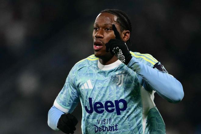 体坛联播｜梅西透露曾接受心理治疗，保级大战西汉姆不敌森林