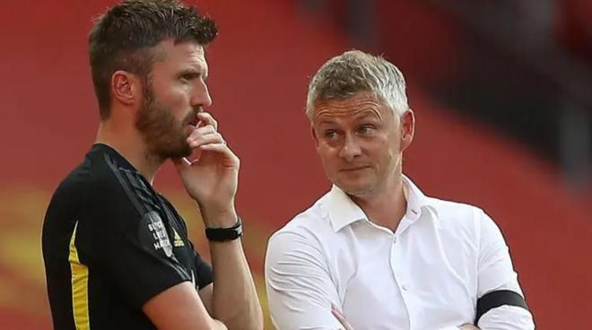 名记：索尔斯克亚和卡里克将和曼联高层面谈，也可能联手执教