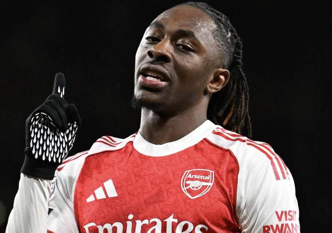 电讯报谈埃泽处境：厄德高更具创造力，左路竞争不过特罗萨德