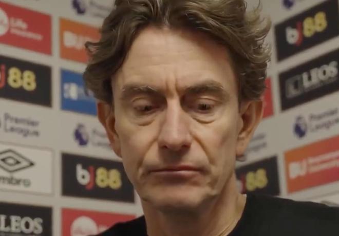 弗兰克：对手的制胜远射可能20次才进1次，输了比赛非常痛苦