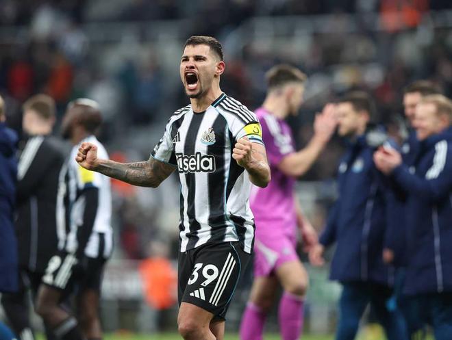 神奇的4-3！纽卡3次扳平+102分钟超时绝杀创纪录 3连胜升英超第6