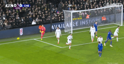 切尔西球员在争论库库红牌时，古斯托已经开始“破坏”点球点