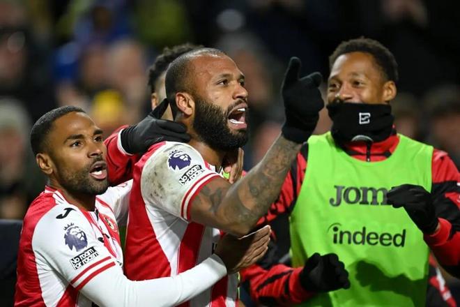 TA：小蜜蜂已完成蜕变，成为了当下英超战术影响力最大的球队