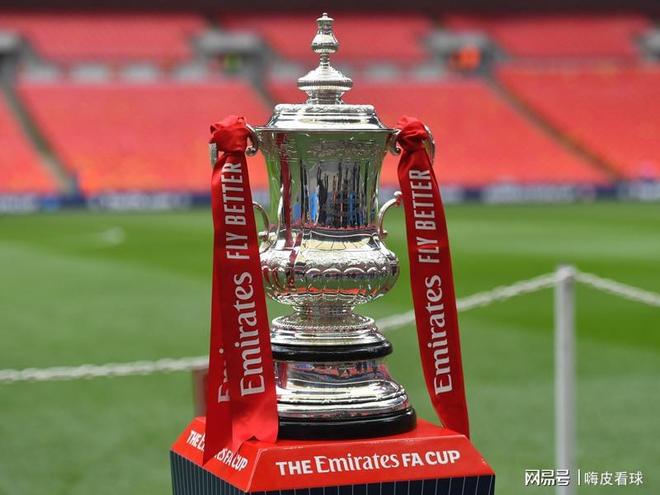 挑战来了！曼联避免第二次首轮出局，阿森纳四线出击，全是客场