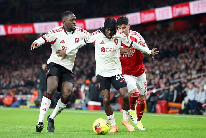 广积粮，缓称王！一场闷平暴露阿尔特塔野心，为了冠军选择隐忍