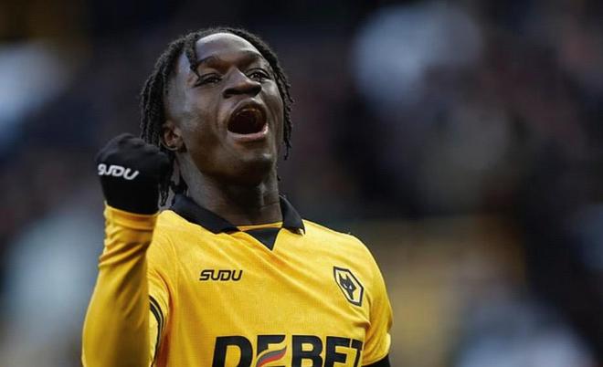 邮报：纽卡有意狼队18岁小将马内，狼队视他为非卖品