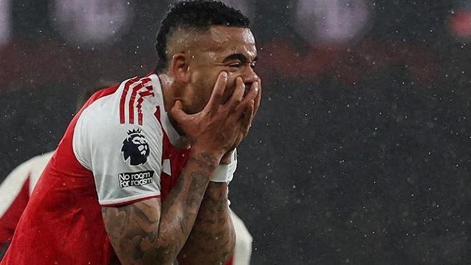 英超：阿森纳与利物浦互交白卷，球迷大失所望