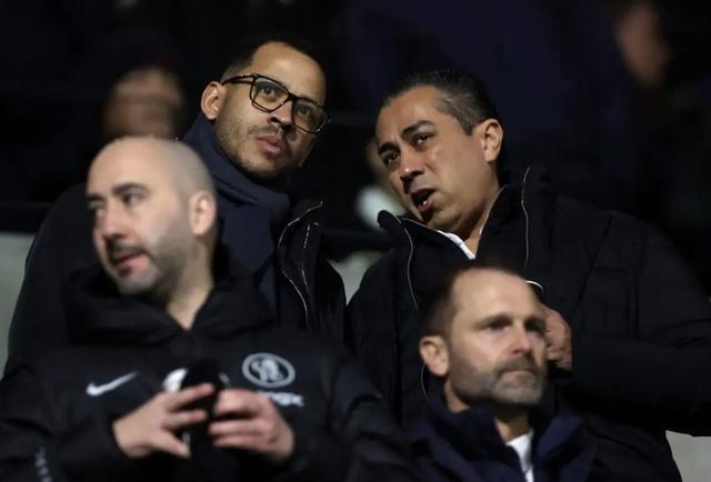 法甲高管：本賽季白學堡狀態并不好，藍軍聘請羅塞尼爾有風險