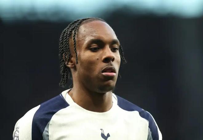 英媒：在没有确定替代者的情况下，热刺不太可能批准特尔离队