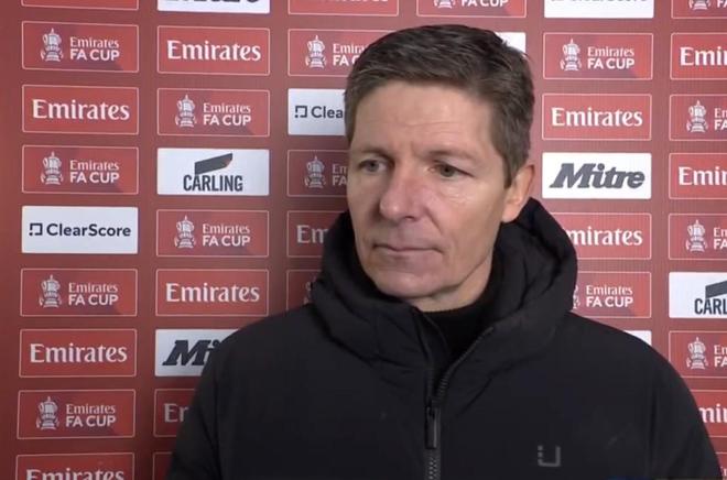 格拉斯纳：我没法解释今天的表现，踢这种比赛无需战术和主帅