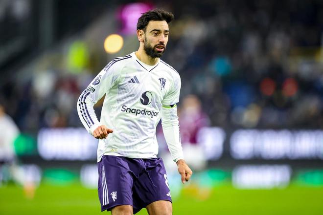 消息人士：曼联球员担心B费受够了动荡，会在夏窗离队