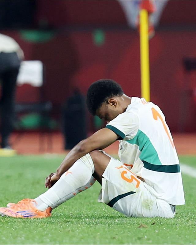 人回来教练没了，科特迪瓦淘汰阿马德回归曼联，阿莫林已下课