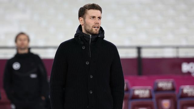 许尔策勒：我喜欢谢什科这个球员，他具备成为优秀中锋的条件