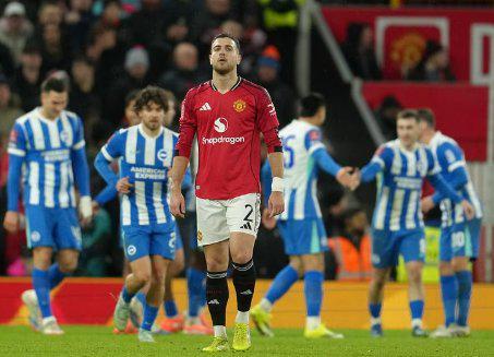 足总杯：曼联1比2布莱顿