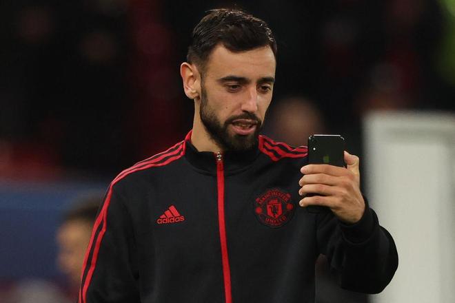 曼晚：B费社媒账号被盗后，曼联将调查黑客是如何入侵的