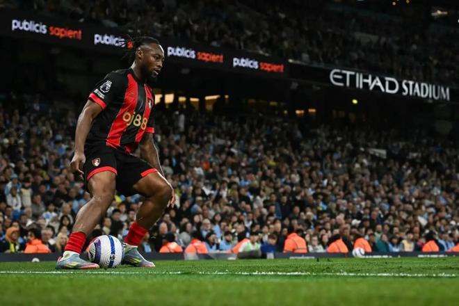 TA：从多纳鲁马到塞门约，瓜帅的足球风格已从控球转变为反击