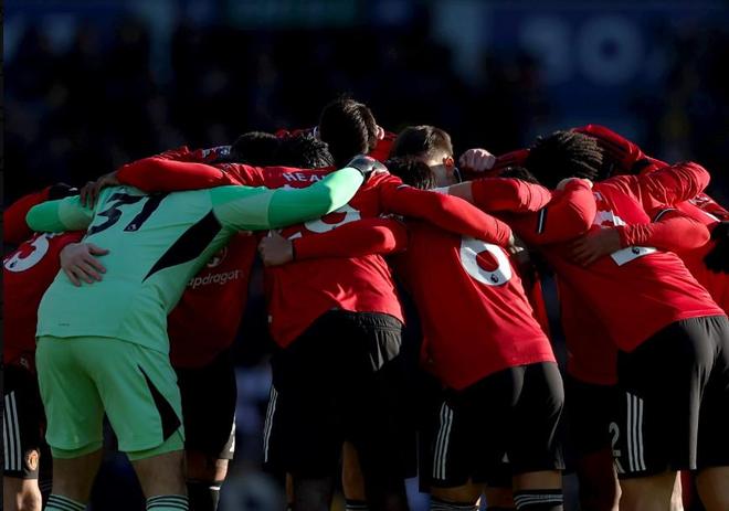 足总杯出局后曼联本赛季共40场比赛，上次更低是二战联赛中断