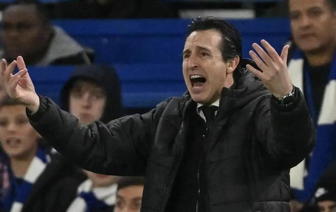 英足总：切尔西因此前有球迷涉嫌向维拉替补席掷水瓶受到指控